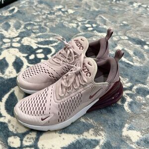 NIKE air max 270 women’s